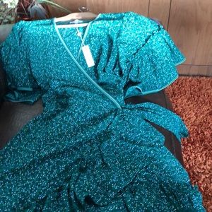 NWT- Gorgeous Wrap Dress